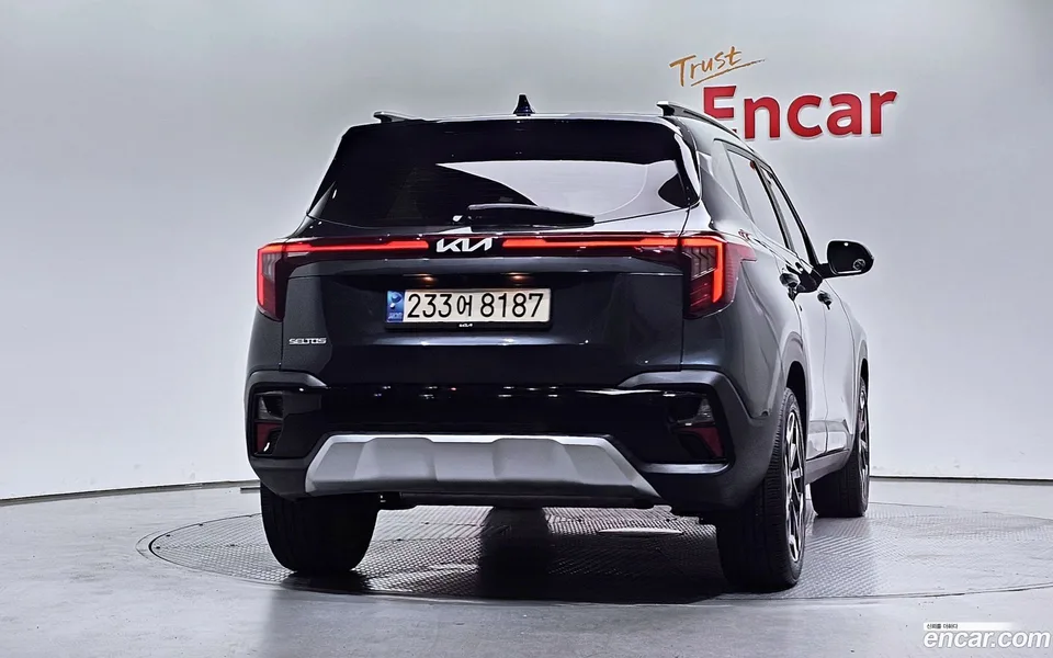 Kia Seltos 1.6 2WD 2023 — thumbnail 4