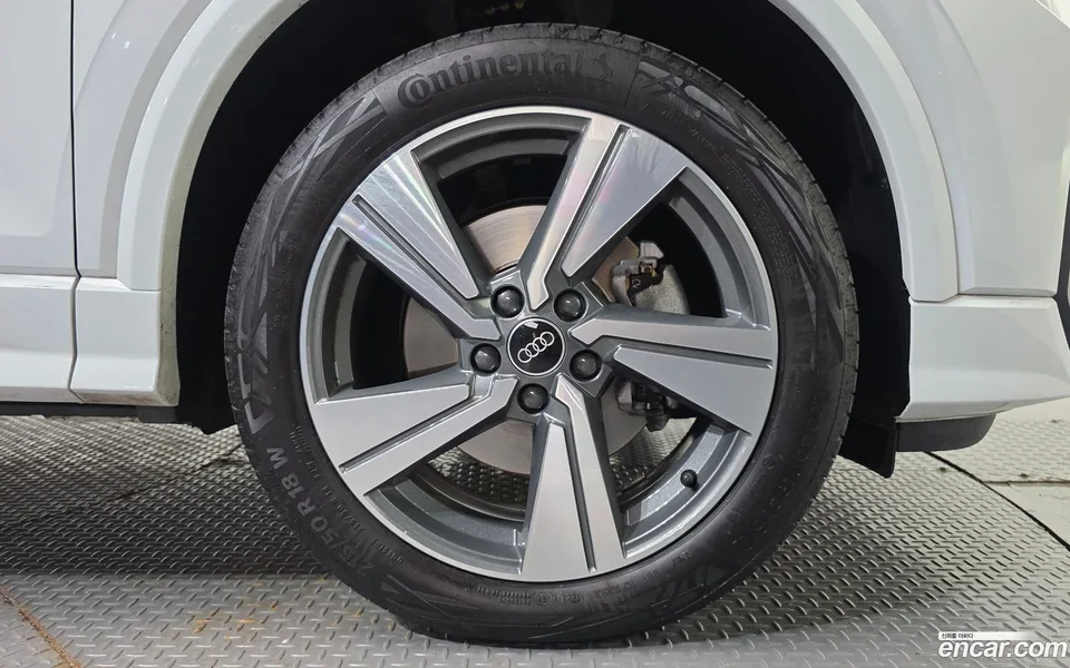Audi Q2 35 TDI 2023 — thumbnail 5