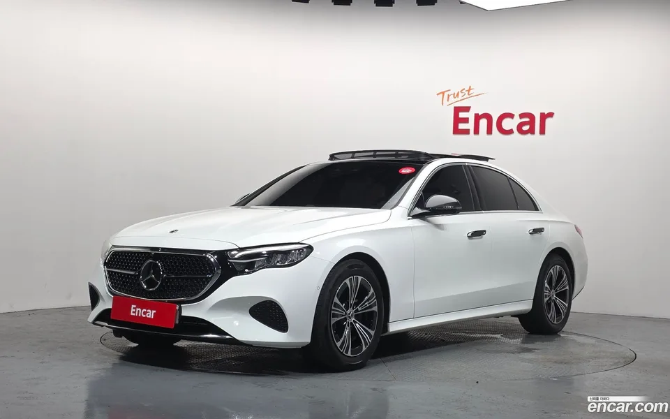 Mercedes-Benz E-Class 2025