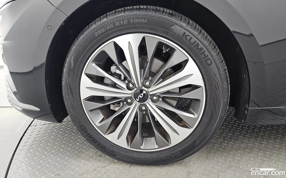 Kia K8 Hybrid 2022 — thumbnail 2