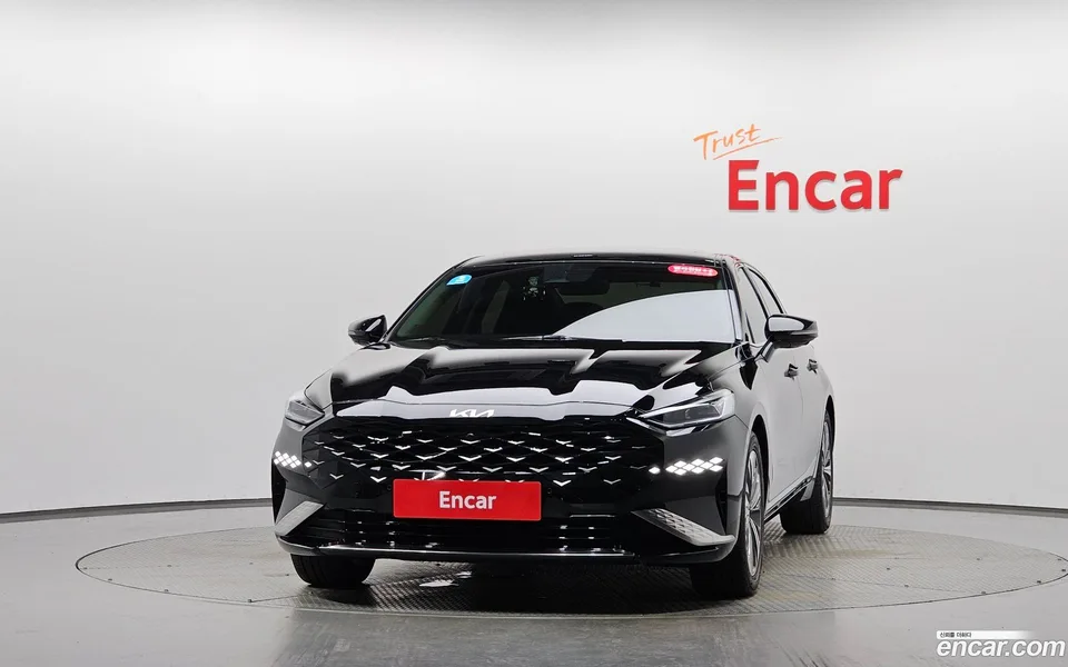 Kia K8 Hybrid 2022 — thumbnail 3