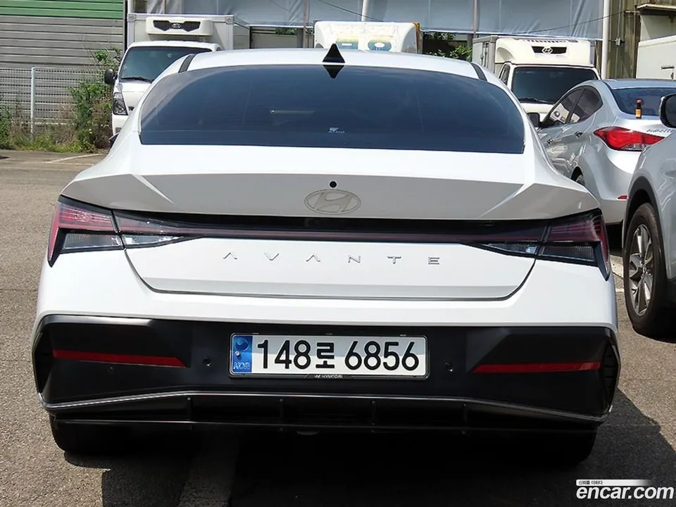 Hyundai Avante CN7 1.6 2023 — thumbnail 4