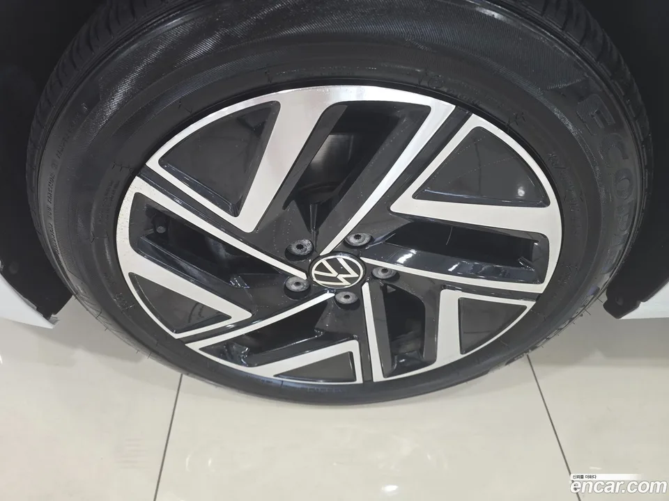 Volkswagen Jetta 1.5 TSI 2023 — thumbnail 2