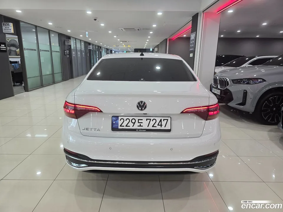 Volkswagen Jetta 1.5 TSI 2023 — thumbnail 4
