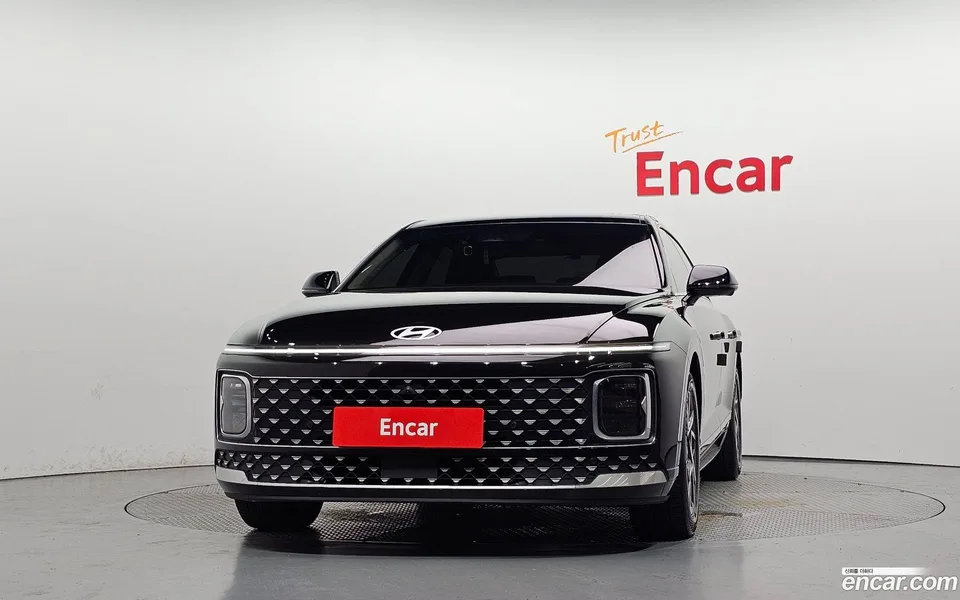 Hyundai Grandeur 2.5 2WD 2023 — thumbnail 3