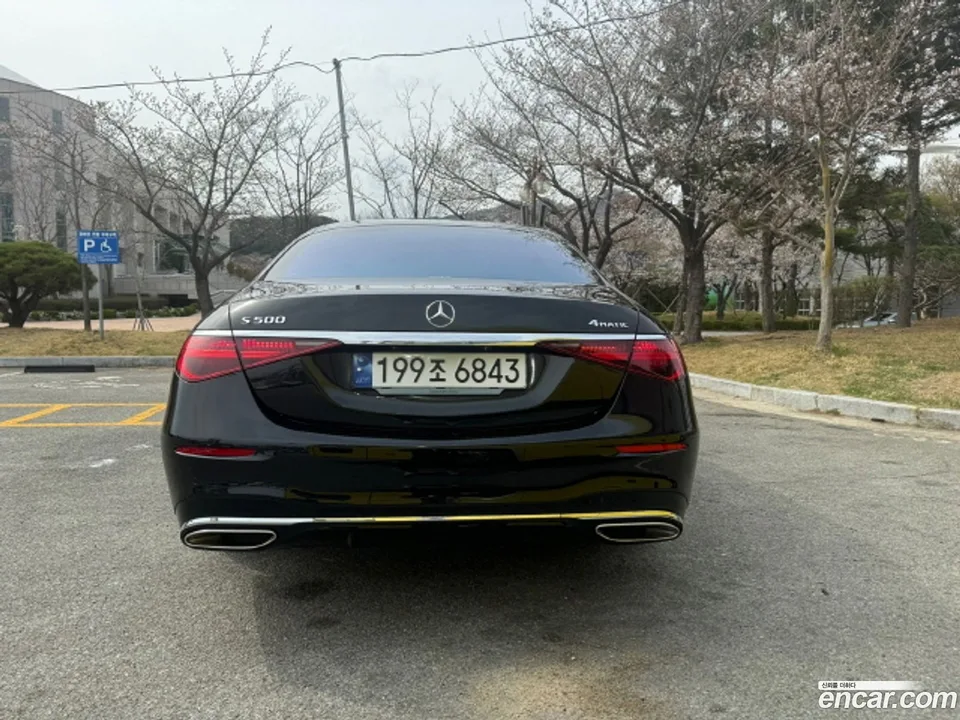 Mercedes-Benz S-Class S500L 4MATIC 2023 — thumbnail 3