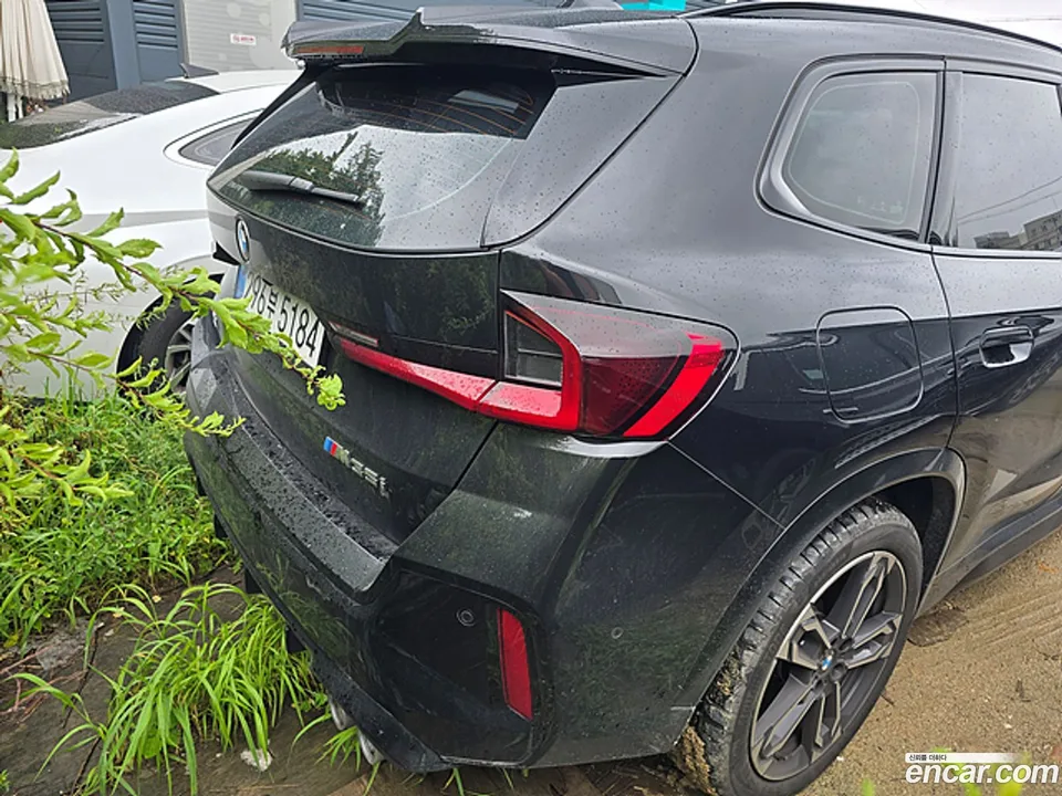 BMW X1 M35i xDrive 2025 — thumbnail 3