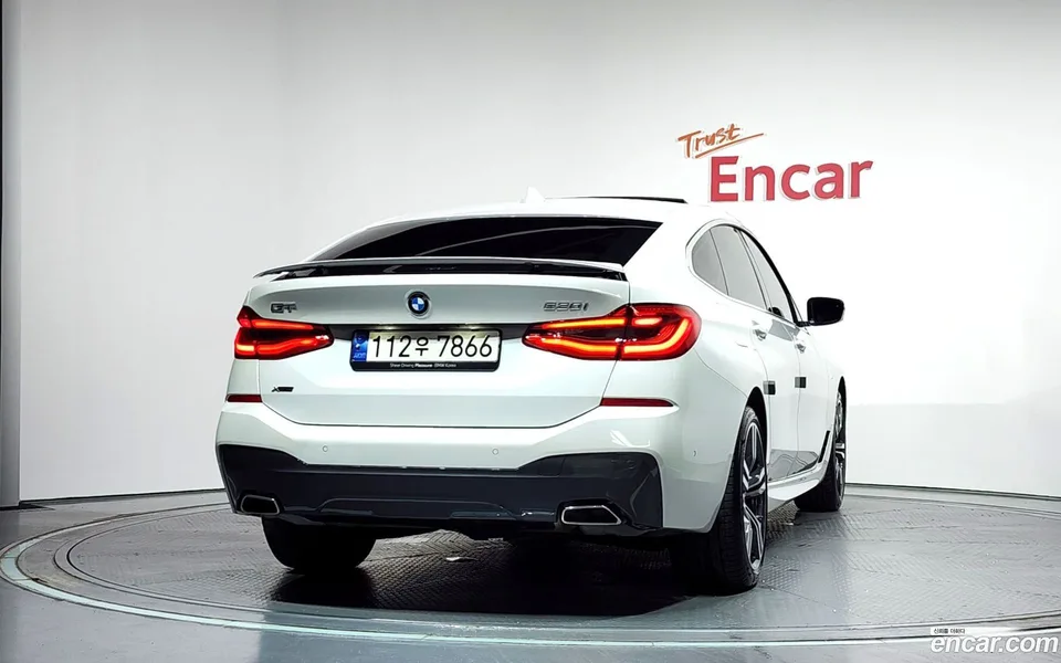 BMW 6 Series GT 630i xDrive M 2023 — thumbnail 4
