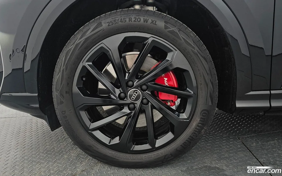 Audi Q5 (80A) 40 TDI S Line 2025 — thumbnail 2