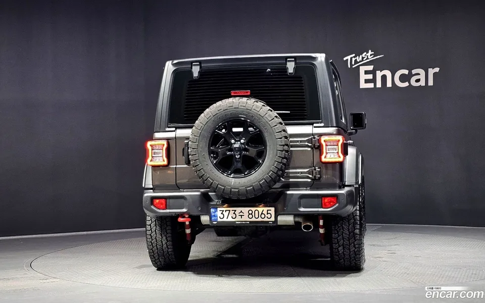 Jeep Wrangler 2.0 4 2023 — thumbnail 4