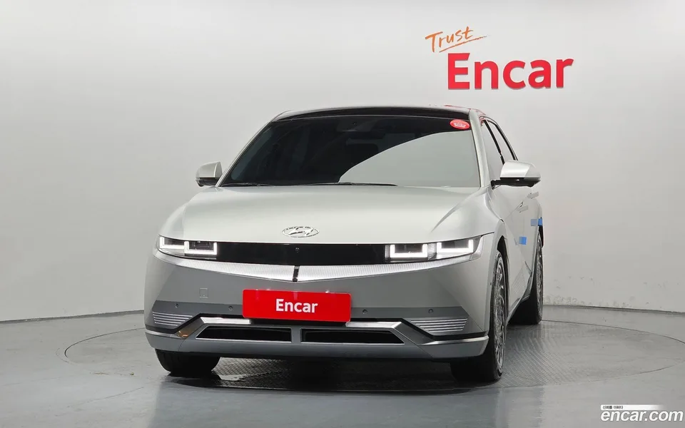 Hyundai Ioniq 5 2024 — thumbnail 3