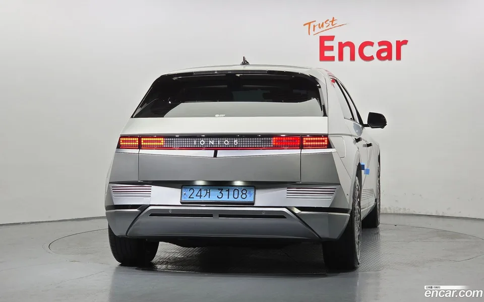 Hyundai Ioniq 5 2024 — thumbnail 4