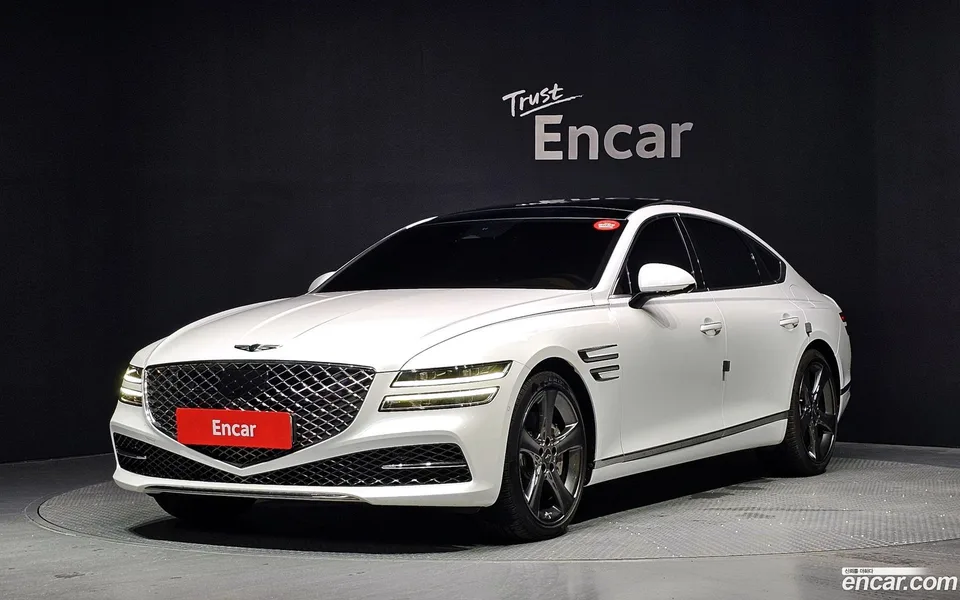 Genesis G80 2.5 AWD 2022 — photo 1, buy with delivery to Moscow