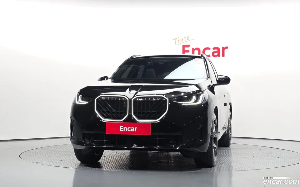 BMW X3 xDrive 20 M 2025 — thumbnail 3