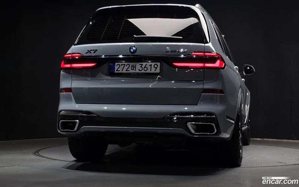 BMW X7 xDrive 40d M 6 2025 — thumbnail 4