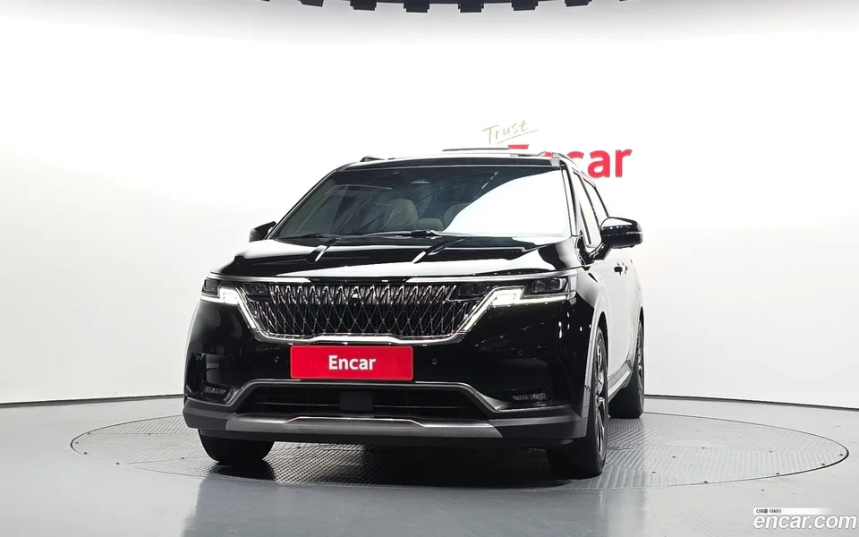 Kia Carnival 9 2022 — thumbnail 3