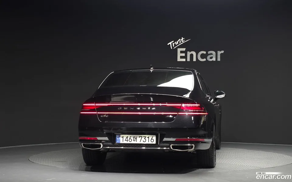 Genesis G90 3.5 AWD 2023 — thumbnail 4