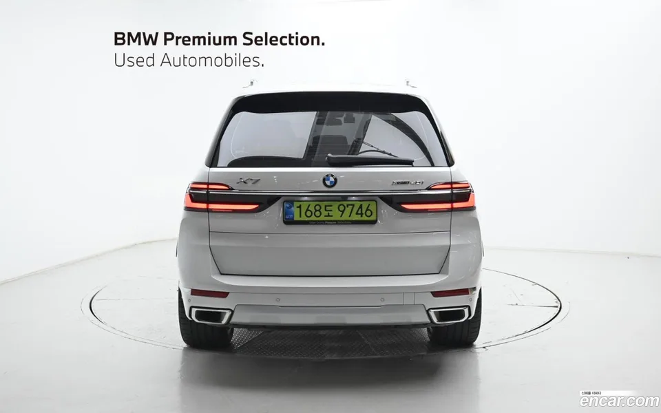 BMW X7 xDrive 40i M 7 2025 — thumbnail 4