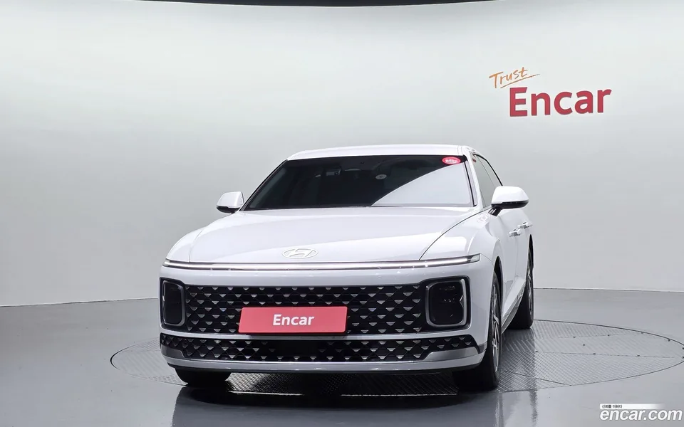 Hyundai Grandeur 2.5 2WD 2025 — thumbnail 3
