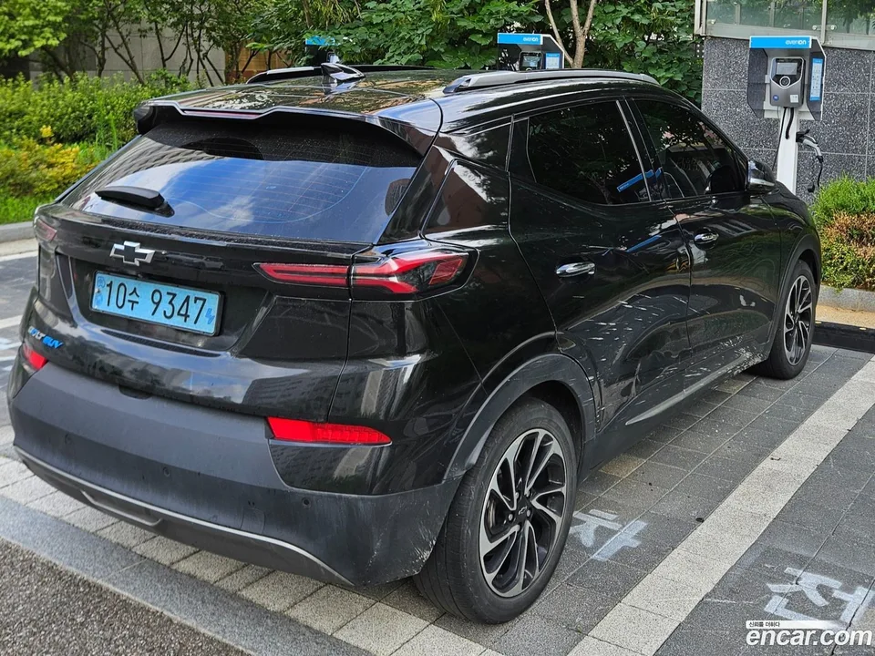 Chevrolet Bolt EUV 2022 — thumbnail 3