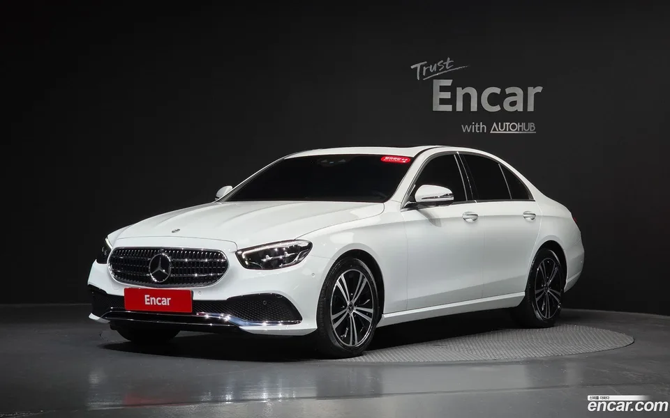 Mercedes-Benz E-Class E250 2022 — photo 1, buy with delivery to Moscow
