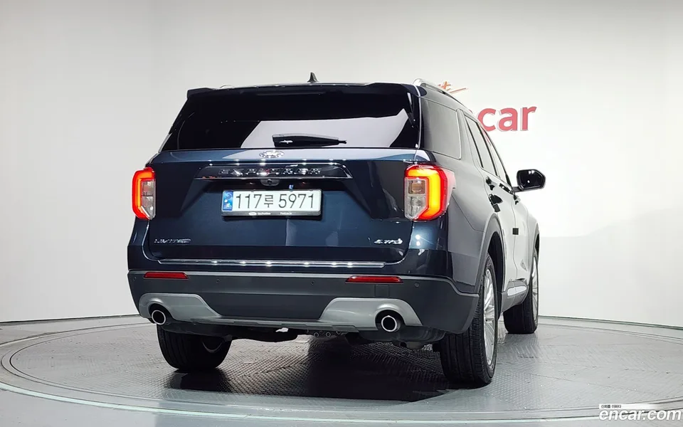 Ford Explorer 2.3 4WD 2023 — миниатюра 4