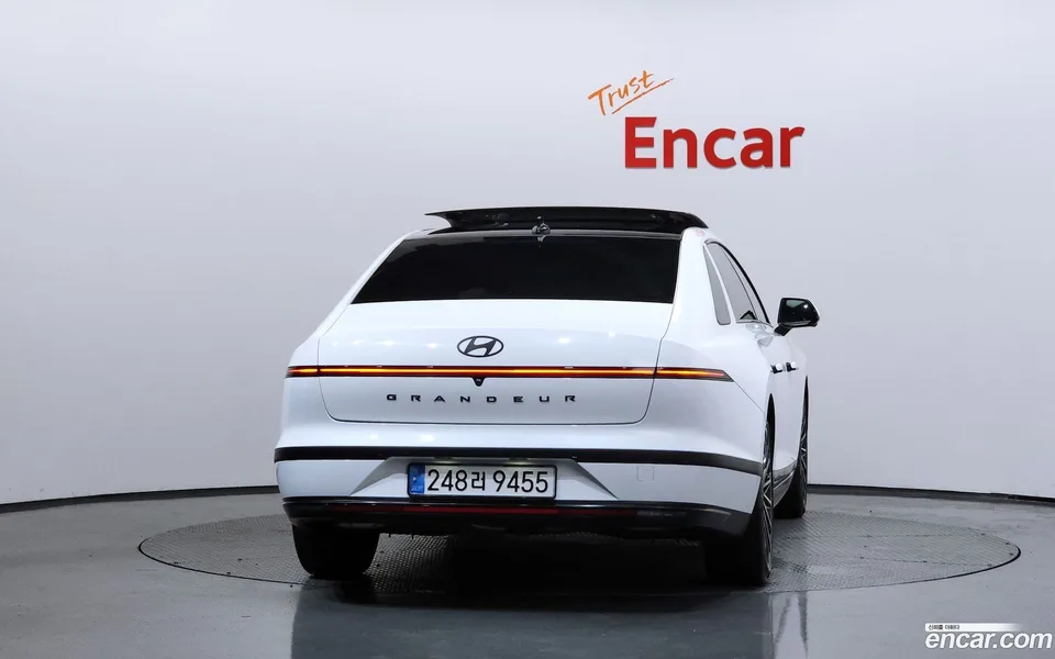 Hyundai Grandeur Hybrid 2024 — thumbnail 4