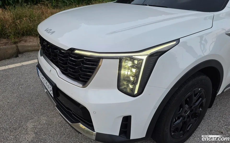 Kia Sorento HEV 1.6 2WD 2025 — photo 1, buy with delivery to Moscow