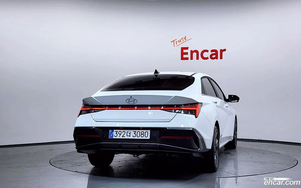 Hyundai Avante CN7 1.6 2025 — thumbnail 4