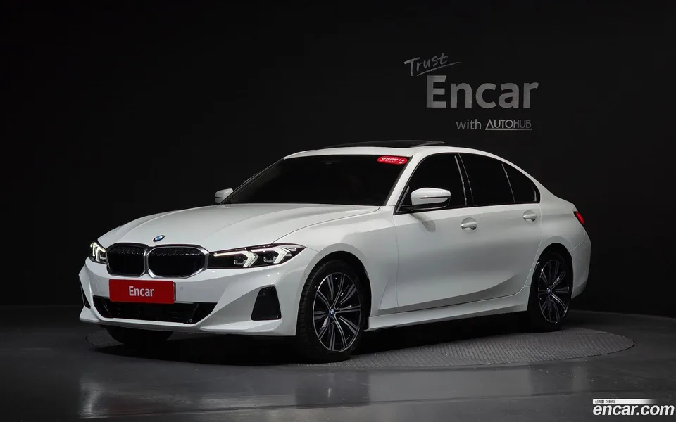 BMW 3 Series 320d 2025 — photo 1, buy with delivery to Moscow