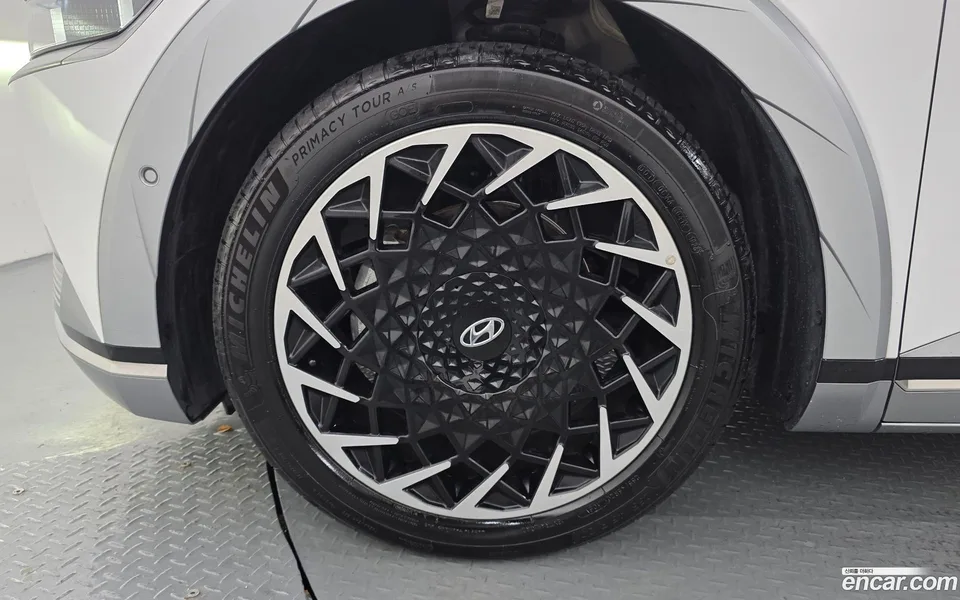 Hyundai Ioniq 5 AWD 2024 — thumbnail 5