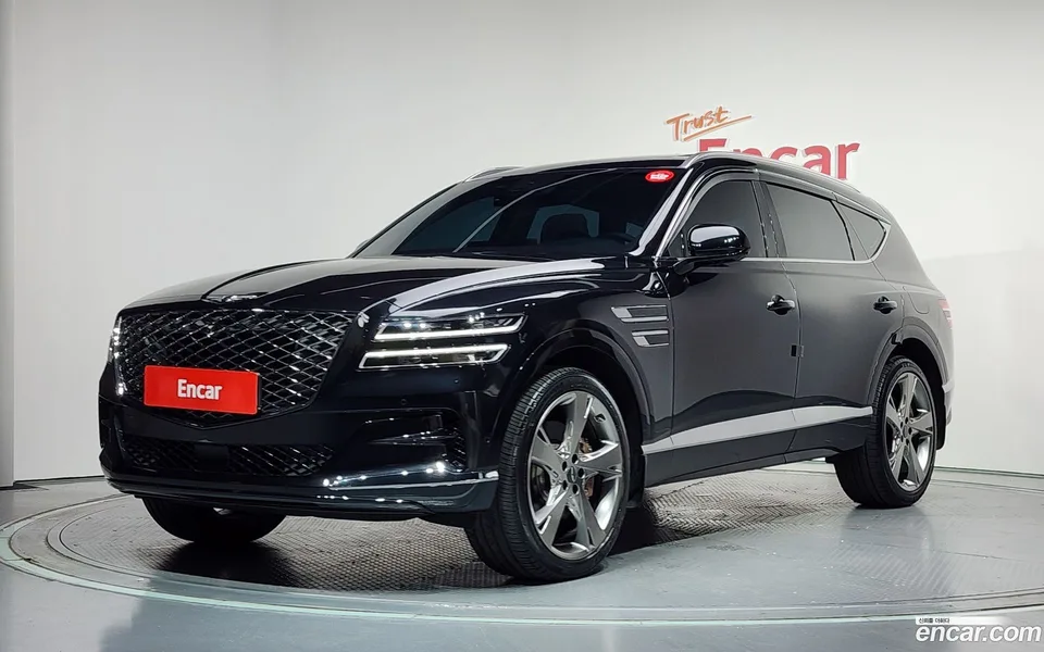 Genesis GV80 3.5T 2WD 2023 — photo 1, buy with delivery to Moscow