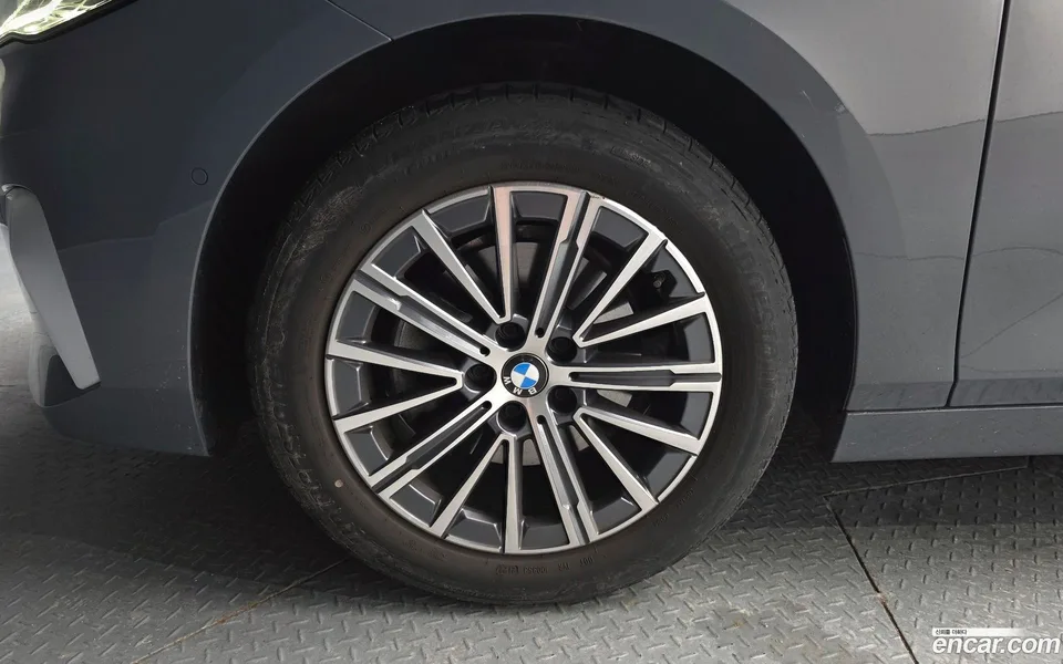 BMW 2 Series Active Tourer 218d 2022 — thumbnail 5