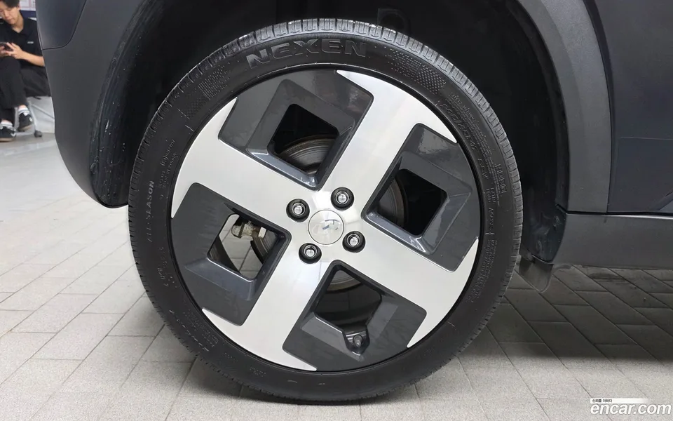 Hyundai Casper Electric 2024 — thumbnail 2