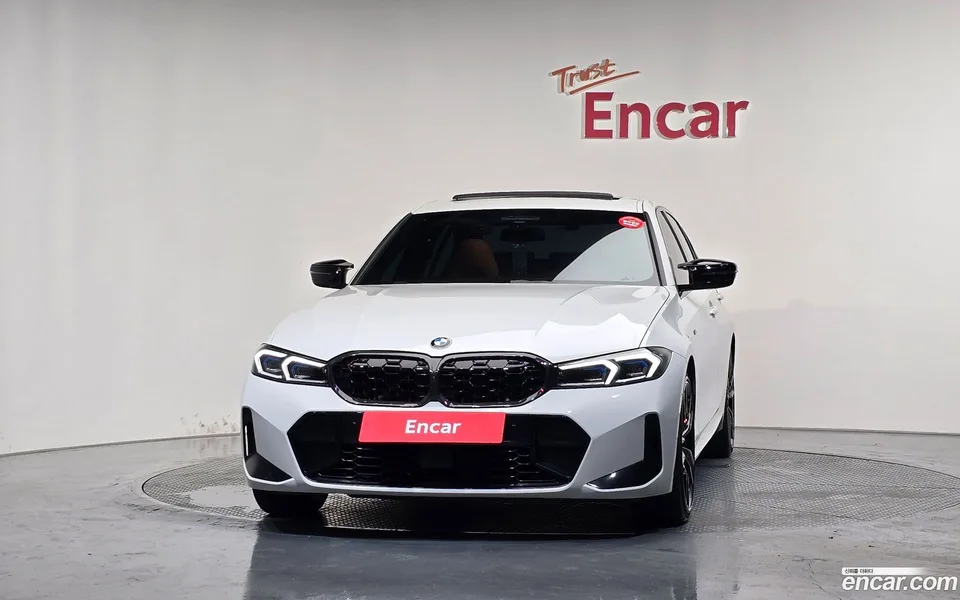 BMW 3 Series M340i 2024 — thumbnail 3