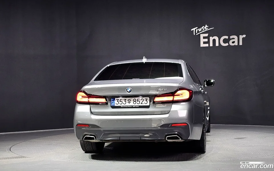 BMW 5 Series 530i M 2023 — thumbnail 4