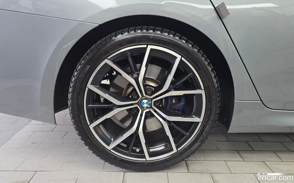 BMW 5 Series 530i M 2023 — thumbnail 5