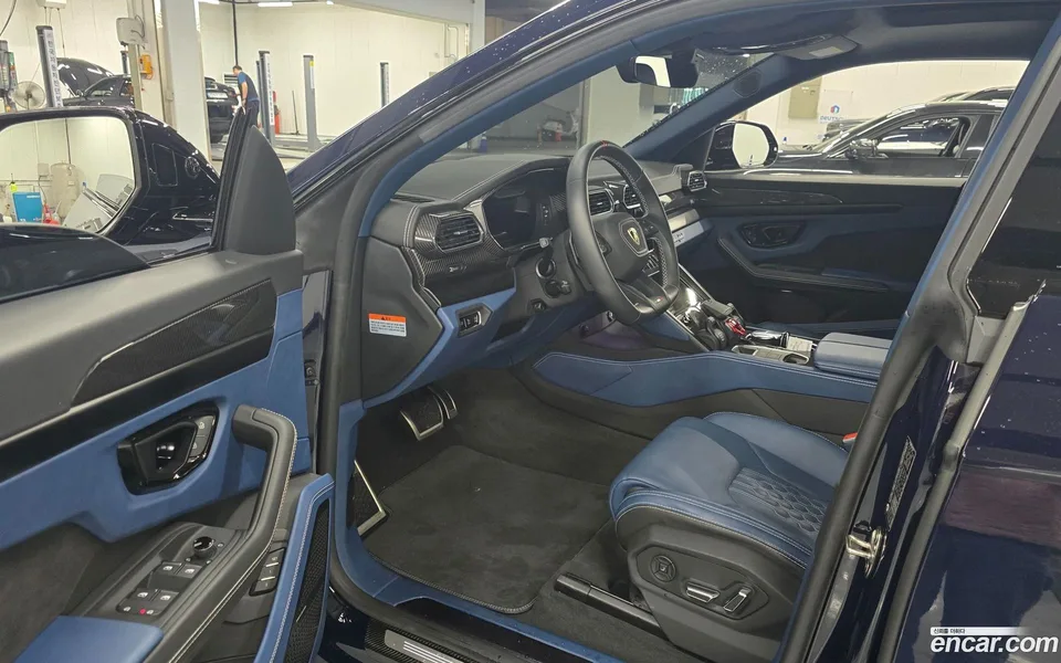 Lamborghini Urus 4.0 V8 S 2023 — миниатюра 5