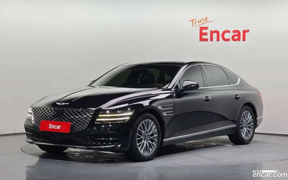 Genesis G80 2.5 2WD 2023 — photo 1, buy with delivery to Moscow