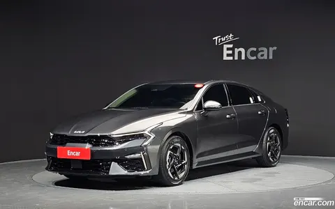 Kia K5 2025 купить в Москве