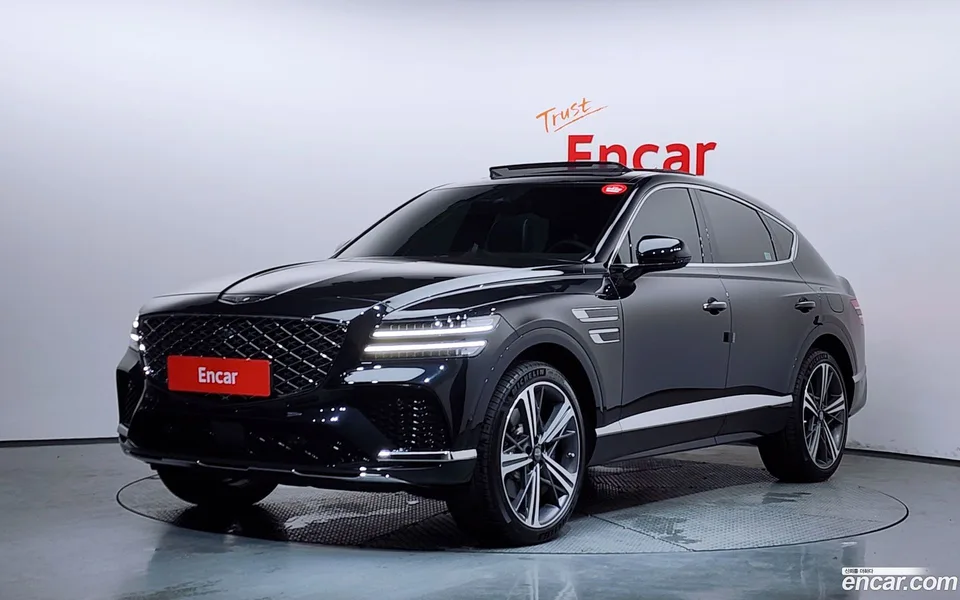 Genesis GV80 Coupe 2.5T AWD 2024 — photo 1, buy with delivery to Moscow