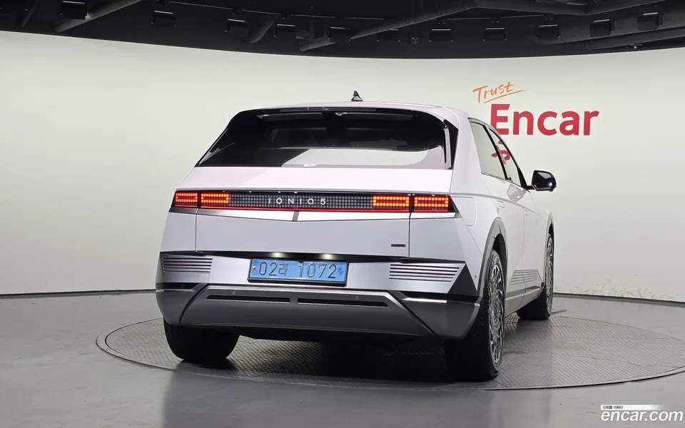Hyundai Ioniq 5 AWD 2024 — thumbnail 4