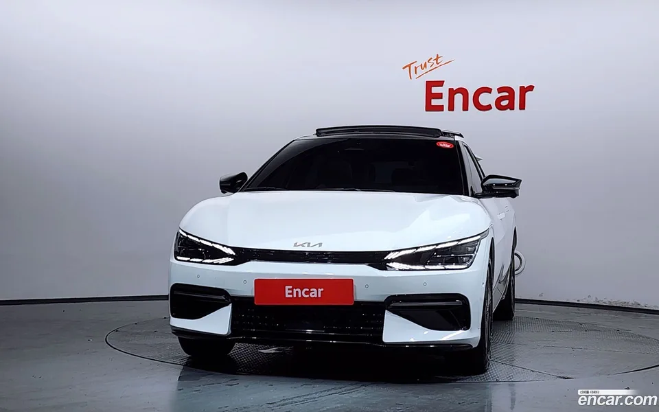 Kia EV6 2022 — thumbnail 3