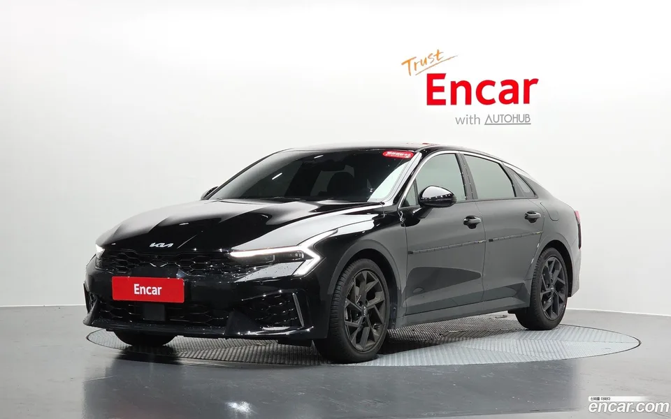 Kia K5 2.0 2025 — photo 1, buy with delivery to Moscow