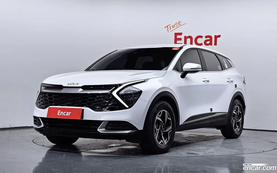 Kia Sportage 2.0 4WD 2024 — photo 1, buy with delivery to Moscow