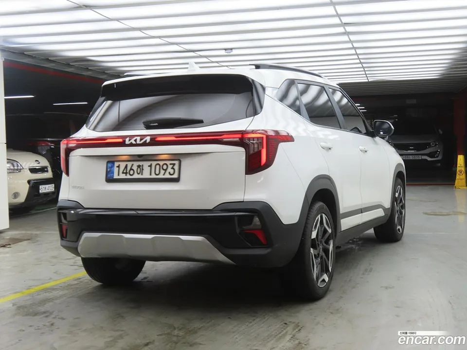 Kia Seltos 2.0 2WD 2022 — thumbnail 4