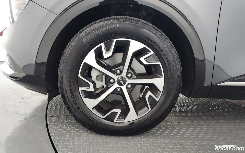 Kia Sportage Hybrid 2WD 2023 — thumbnail 5