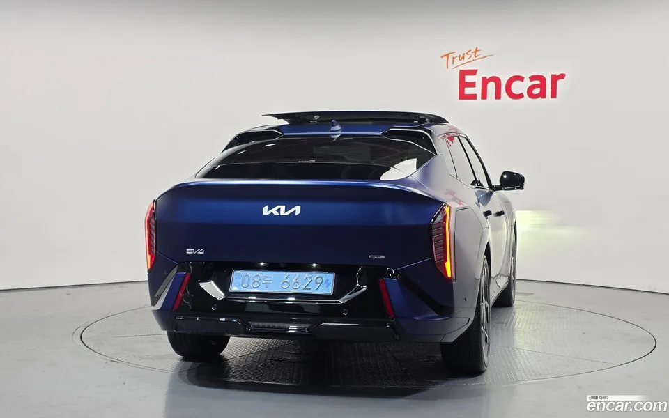 Kia EV4 2WD 2025 — thumbnail 4