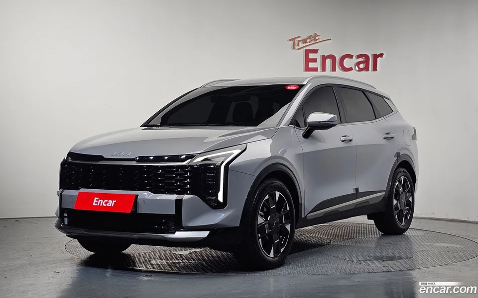 Kia Sportage 1.6 2WD 2025 — фото 1, купить с доставкой в Москву