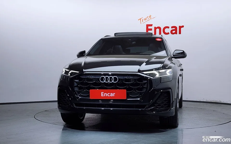 Audi Q8 (4M) 55 TFSI 2026 — thumbnail 3